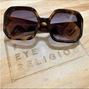 MCM 709 Sunglasses